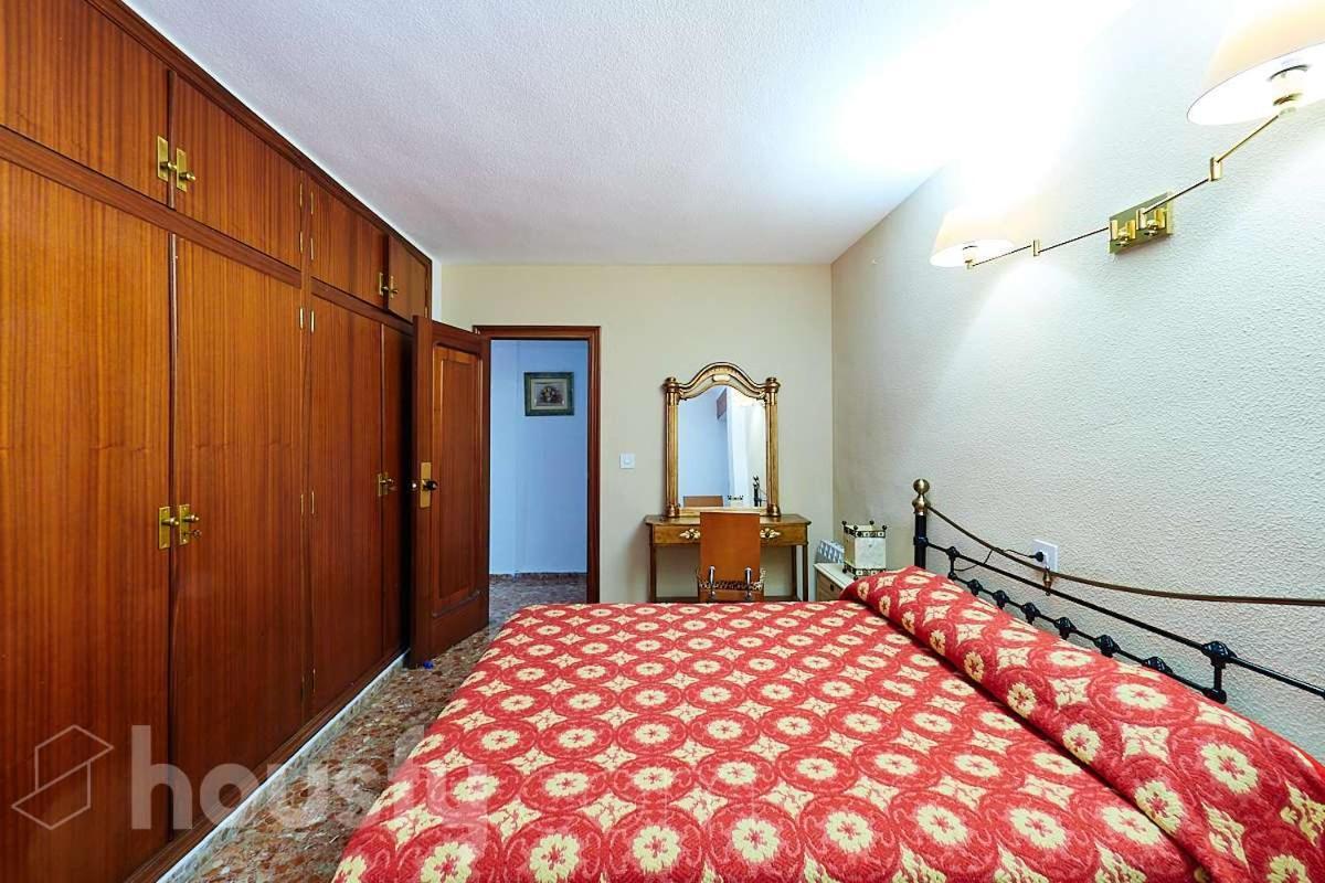 Classic Bedroom In The Center Of Alicante Exterior foto
