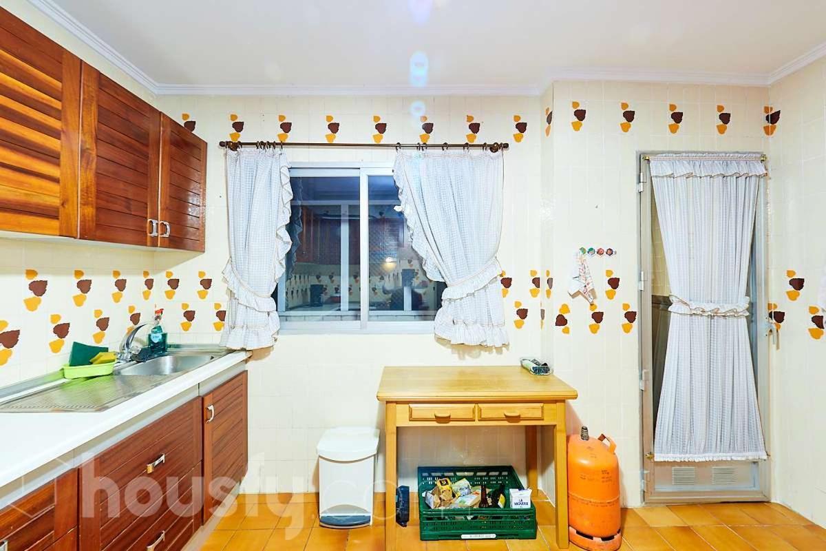 Classic Bedroom In The Center Of Alicante Exterior foto